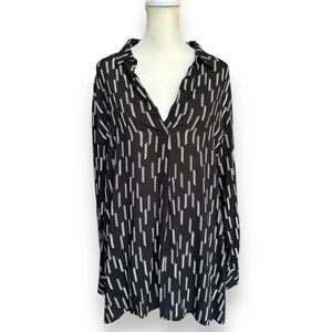 Lush Black Geometric Print Collared Long Sleeve Tunic Blouse | Size Large